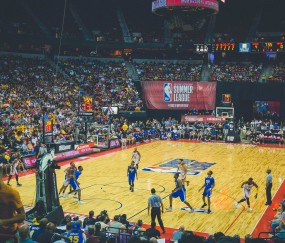 开云体育登录-锡安统治级数据撕裂防线，老鹰末节狂飙一波流带走奇才