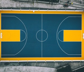 开云官网-库里化身关键先生，北京队绝境突围马刺启示录