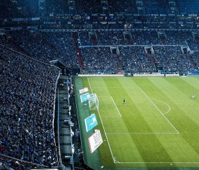 开云体育在线-欧文高光时刻点燃全场，热火鏖战广州队展现竞技唯一性