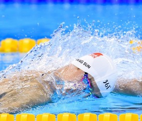 开云体育APP下载-战术的终极博弈，利物浦式高压如何跨领域压制哥伦比亚—西决生死战的现代足球启示