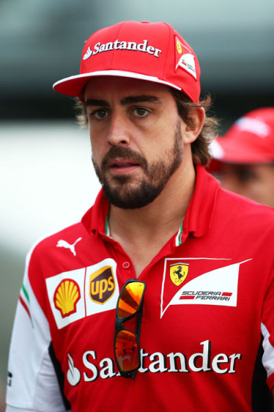 红牛车队力克雷诺车队，阿隆索高光表现