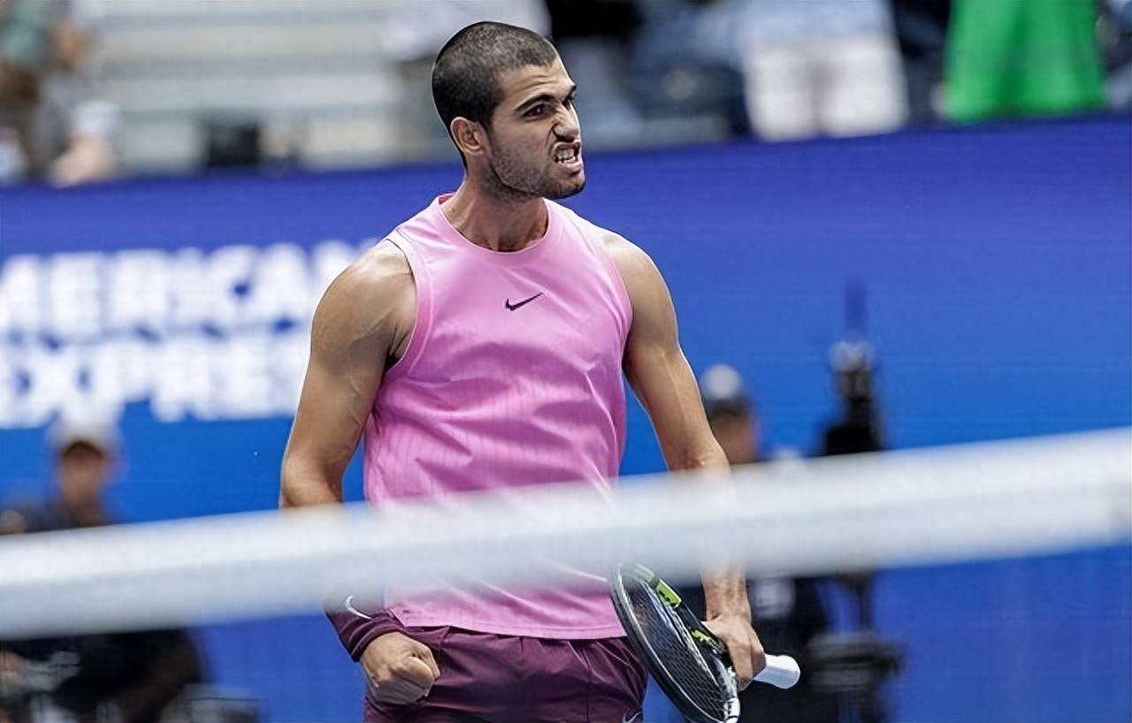 法网完胜联合杯，阿尔卡拉斯关键制胜