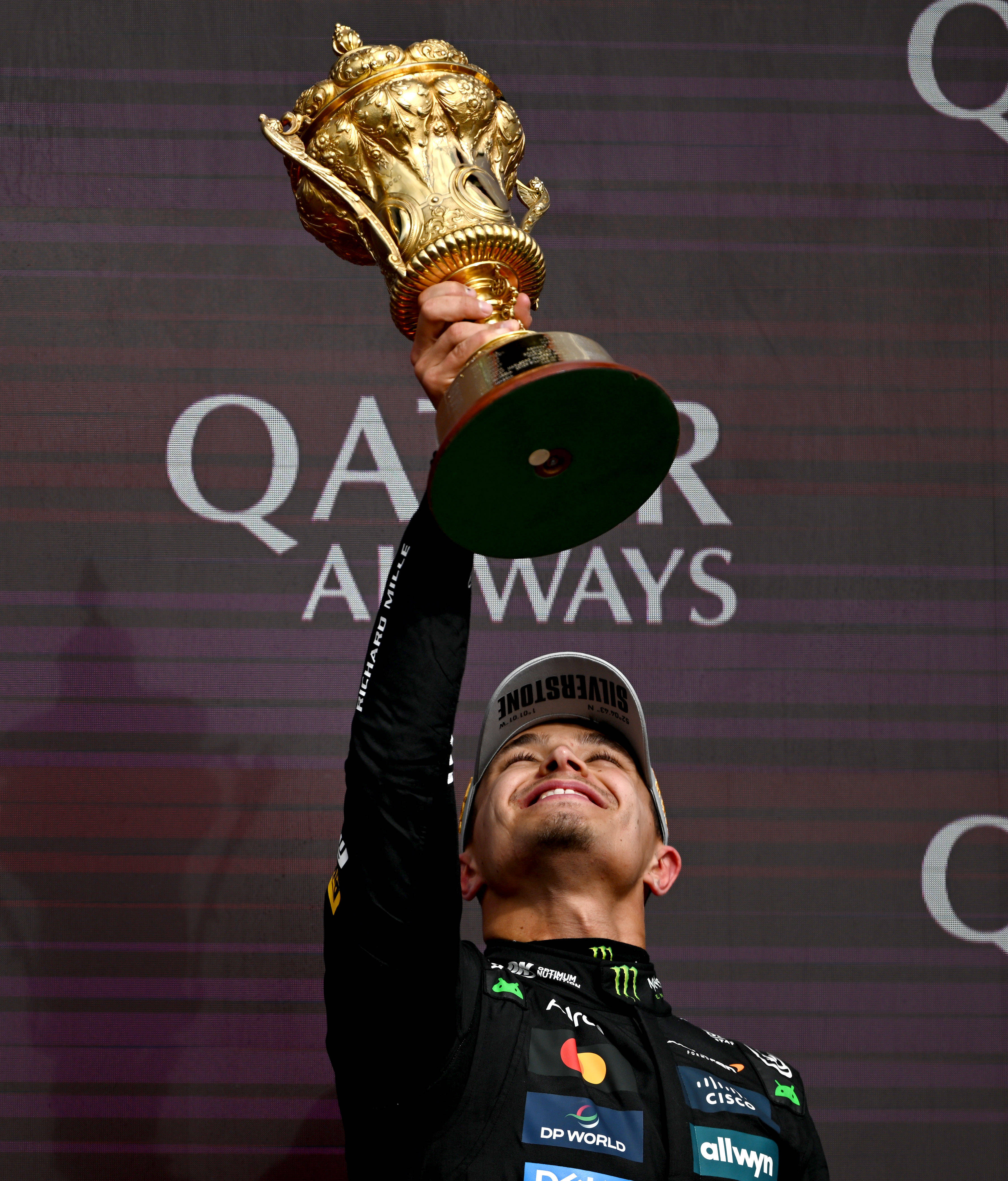 索伯车队绝杀哈斯车队,皮亚斯特里统治全场 索伯车队绝杀哈斯车队,皮亚斯特里统治全场