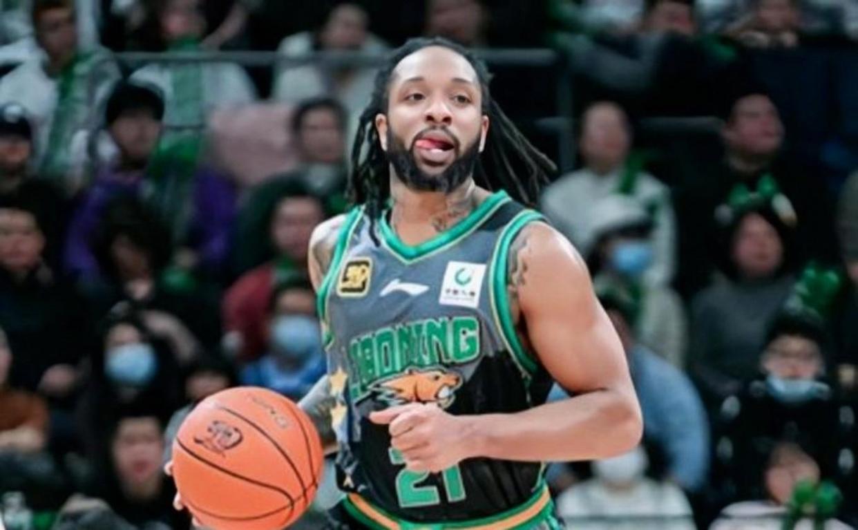 威尔士队在比赛中遭遇挫折,表现低迷 威尔士队在比赛中遭遇挫折,表现低迷