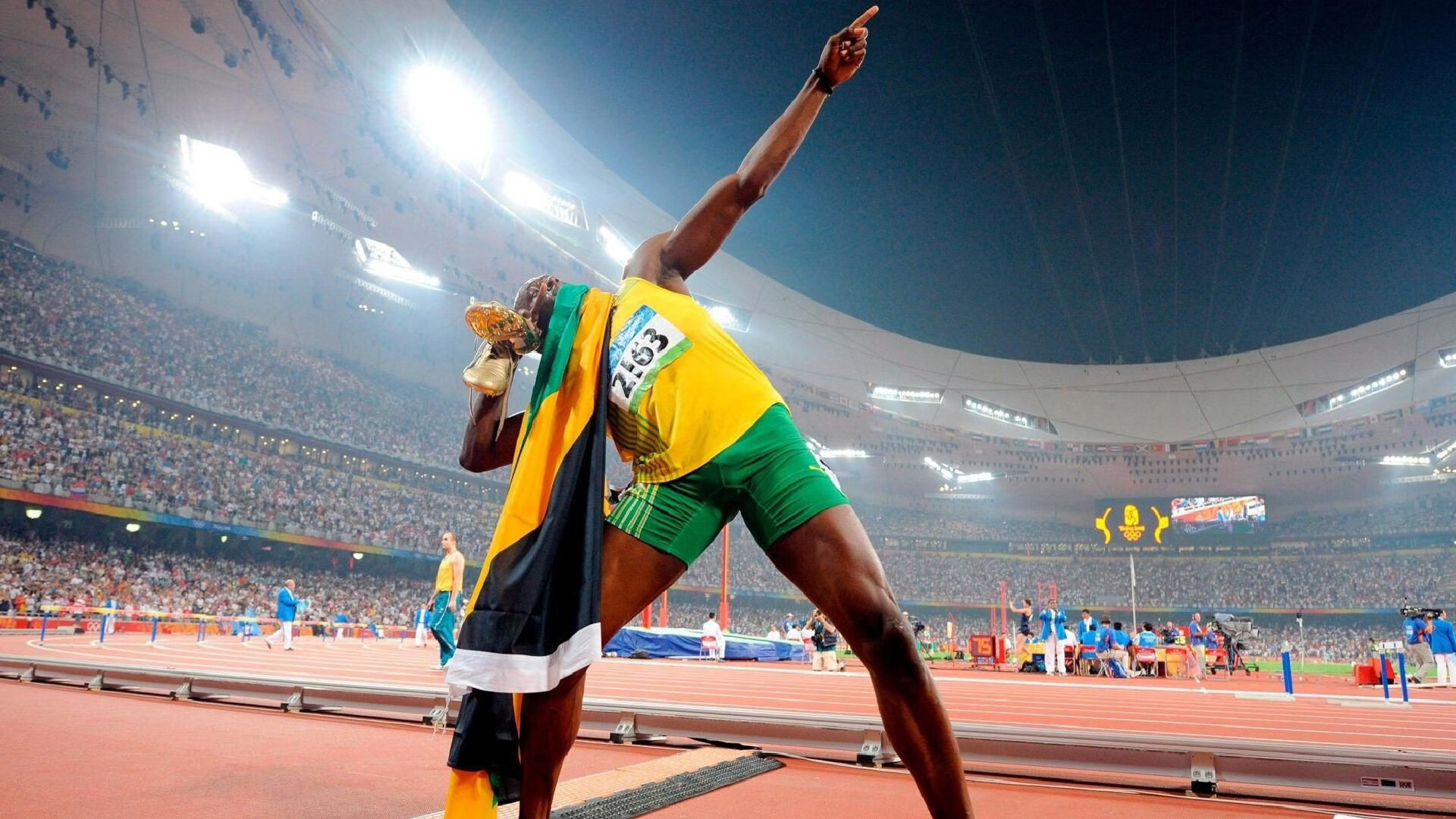 萨内独造三球助曼城惊天翻盘 曼联领先两球痛失好局