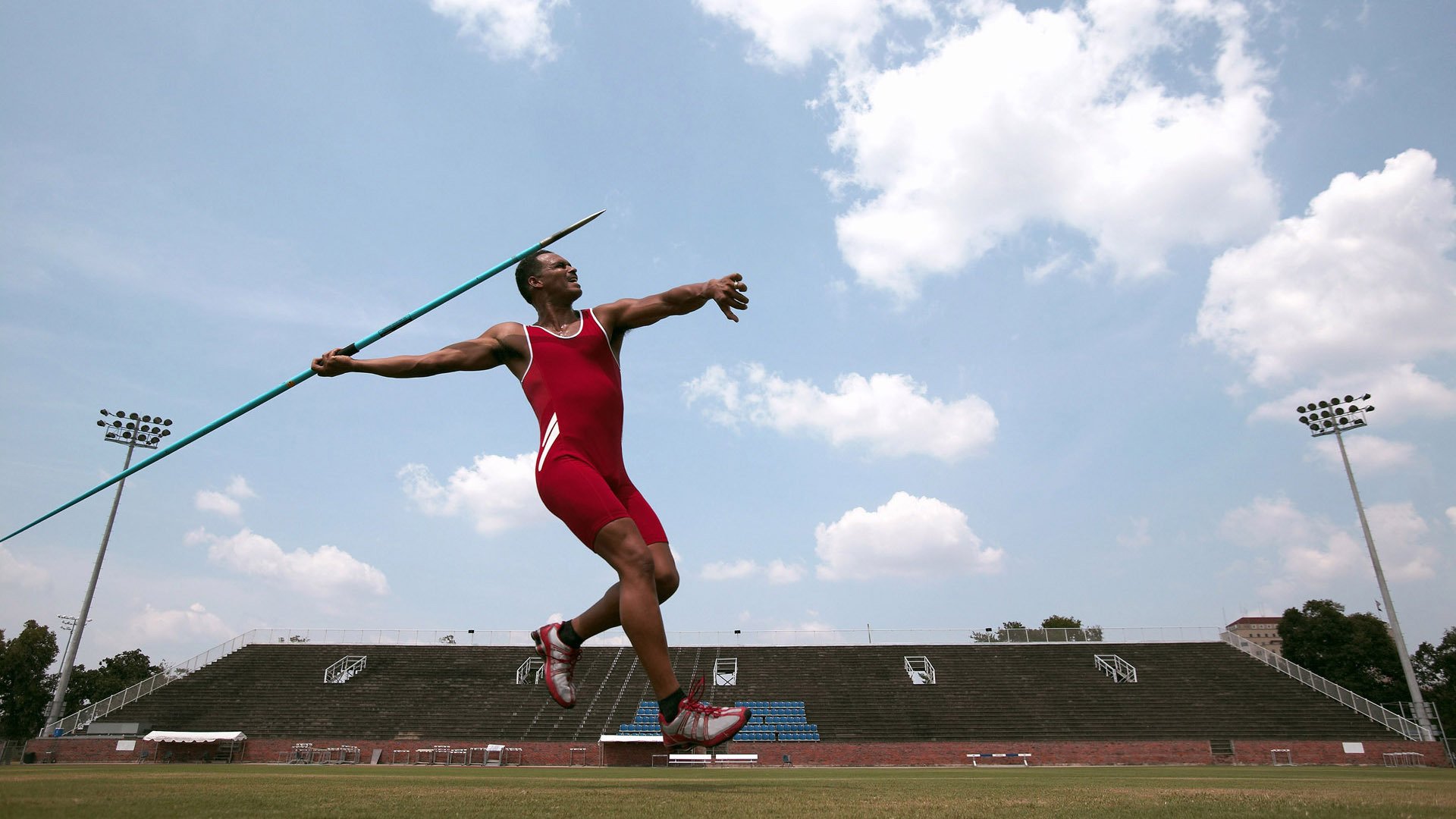 绝杀伯纳乌，喀麦隆之魂戈麦斯，如何在皇马的星空下书写唯一的神迹